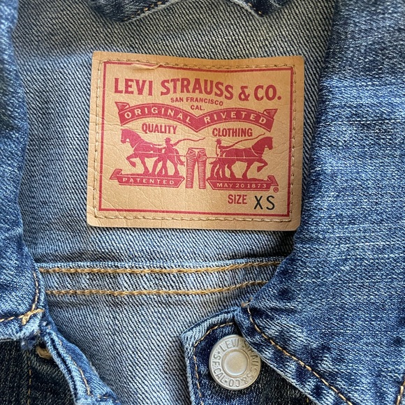 Levi’s Denim Jean Jacket Size XS - Picture 5 of 8